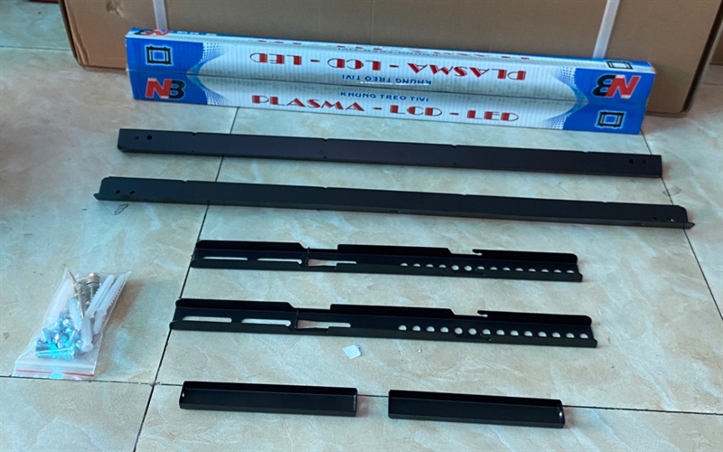 Khung treo TV 37″-65″ Cố định NB – 65 CĐ
