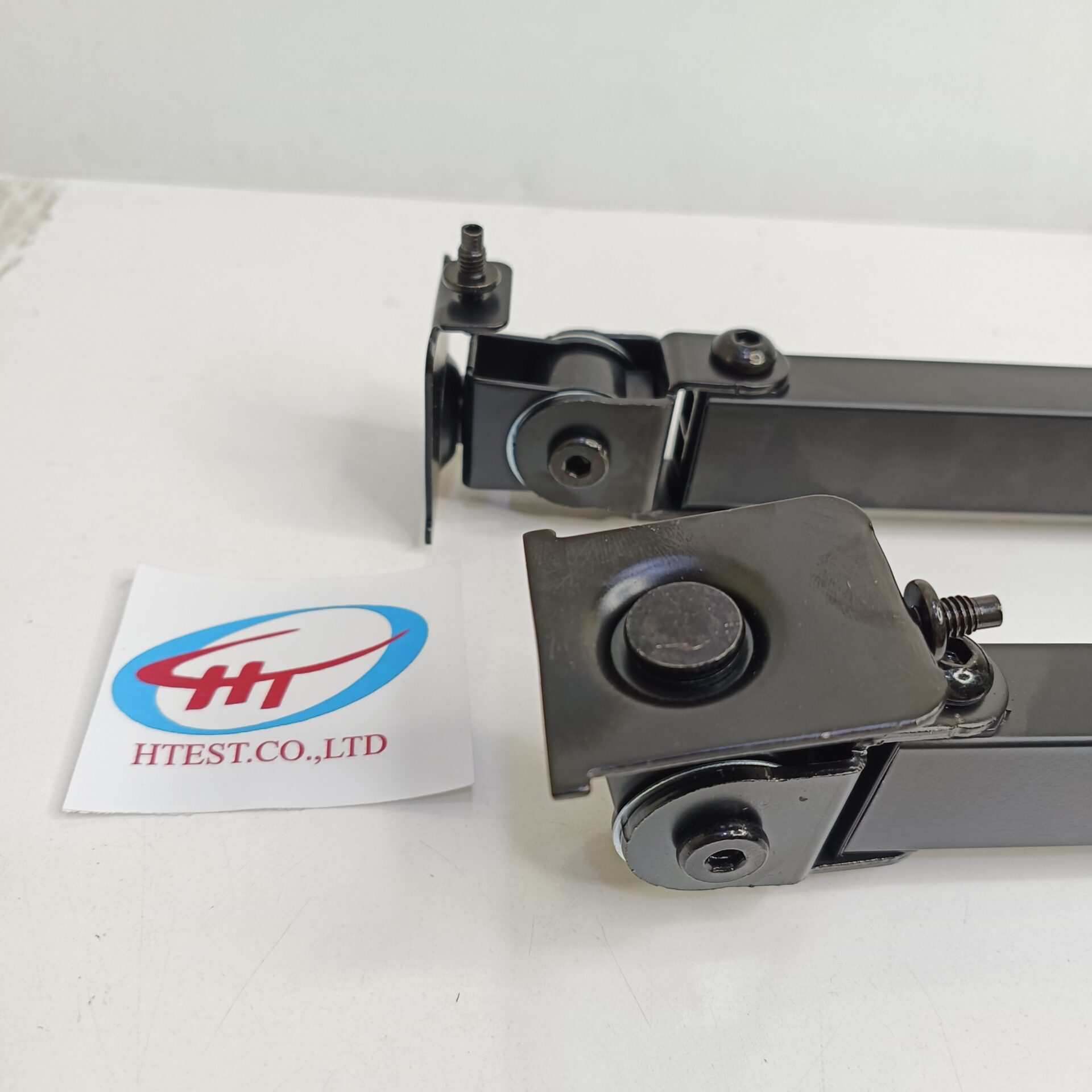 Giá treo 2 màn hình vi tính EZ2 (17 – 27inch)