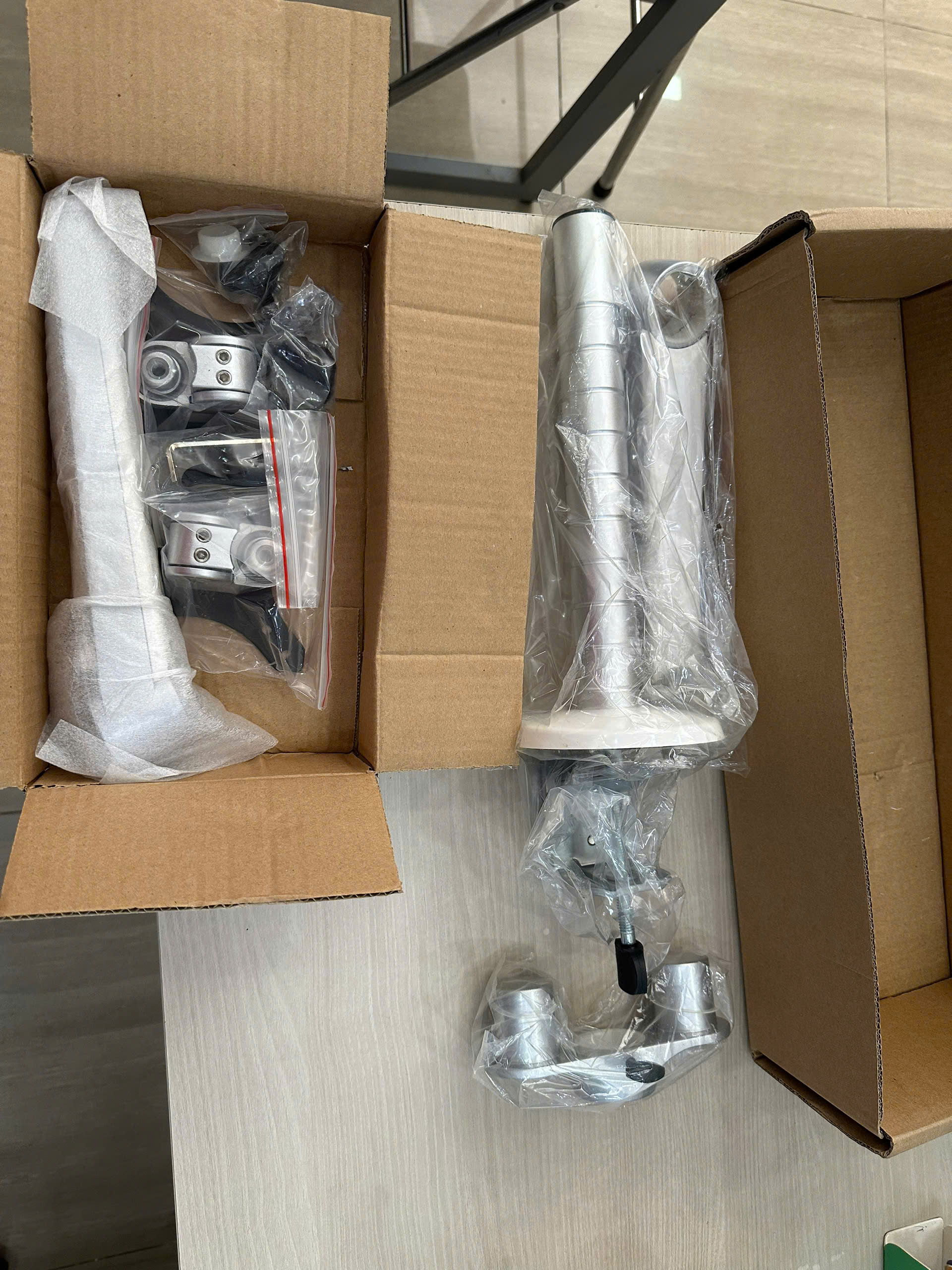 z7400538295008_7e5f5387bc60607bc8ee0cc730a9de52